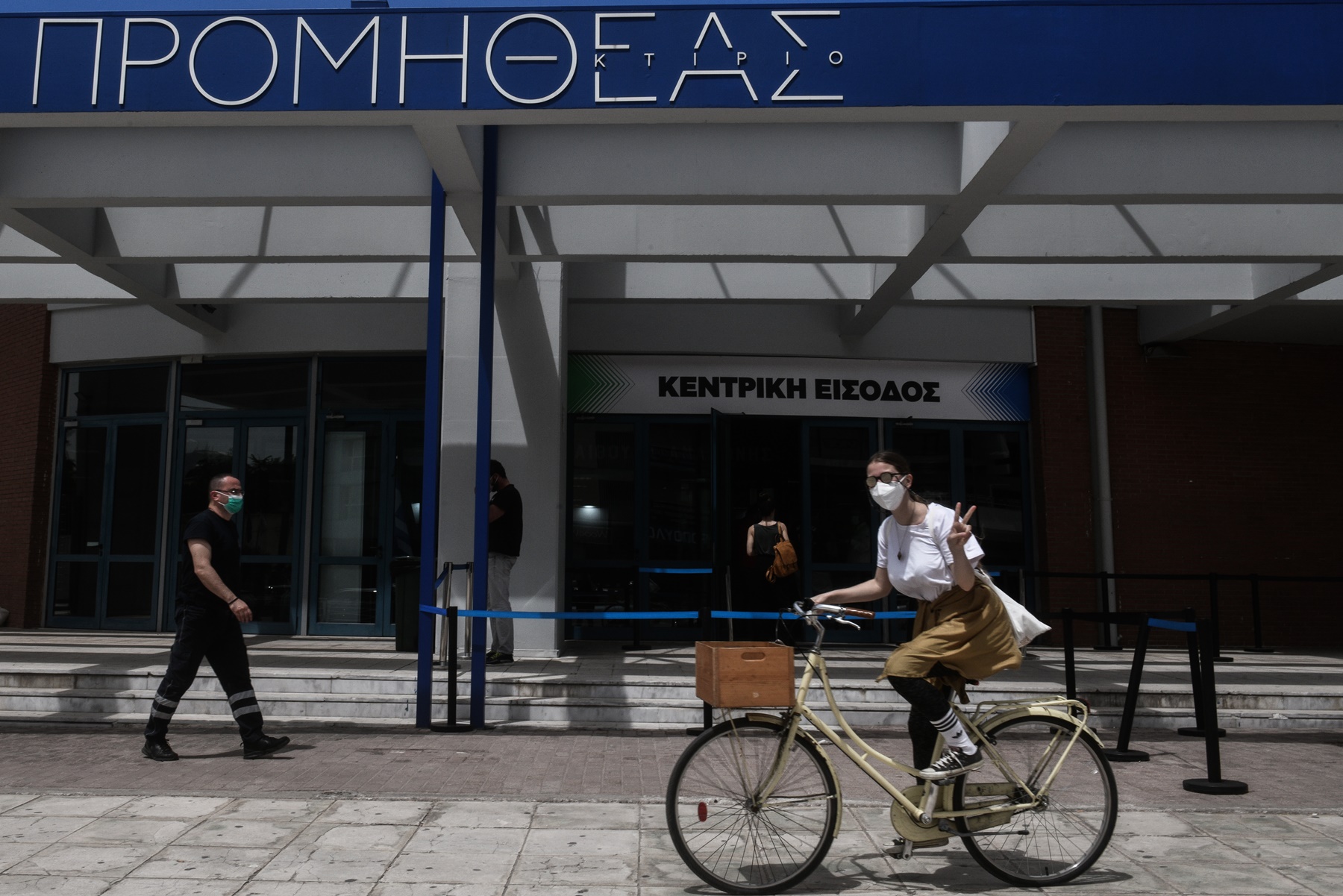 Ανεμβολίαστοι Ελλάδα: Η τρομακτική πρόβλεψη Κουρέτα