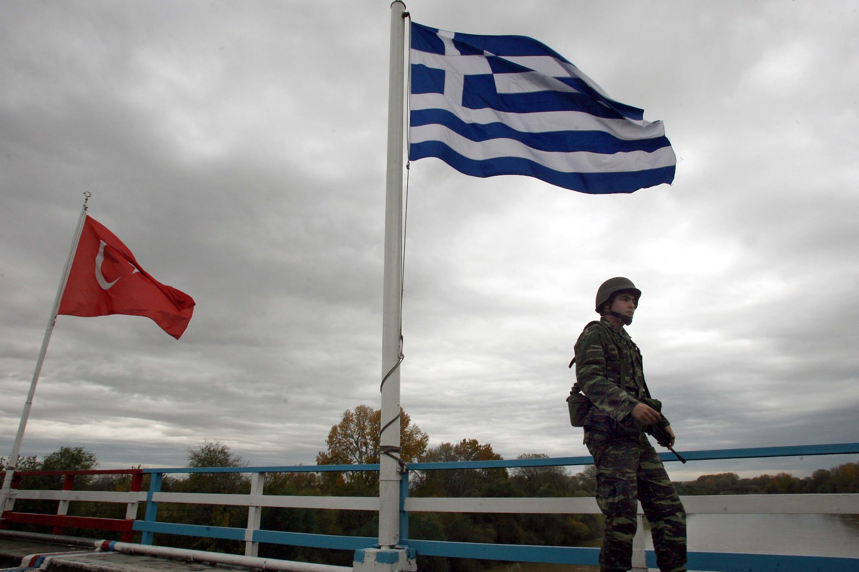 Ελληνοτουρκικά: Μεγάλη έρευνα της MRB