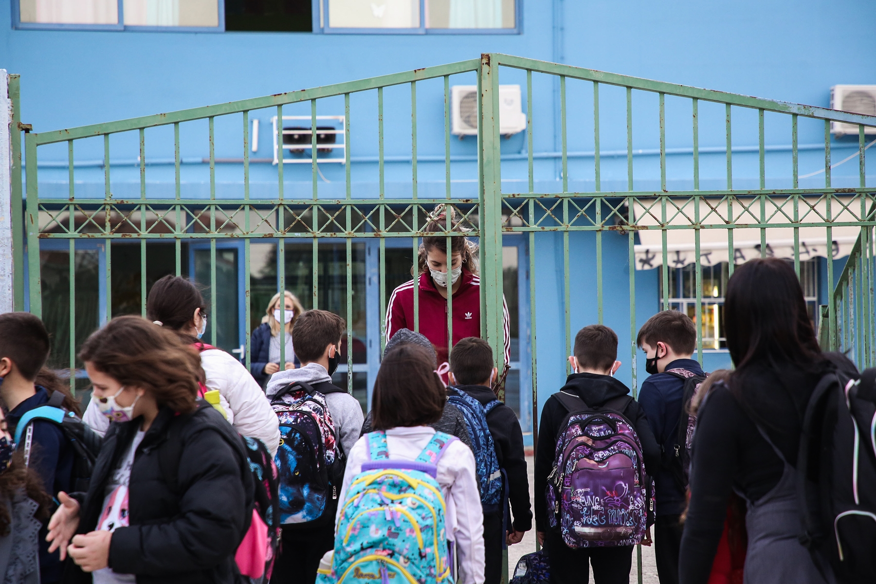 Εμβολιασμός μαθητών Ελλάδα: Για ποιες ηλικίες εξετάζεται