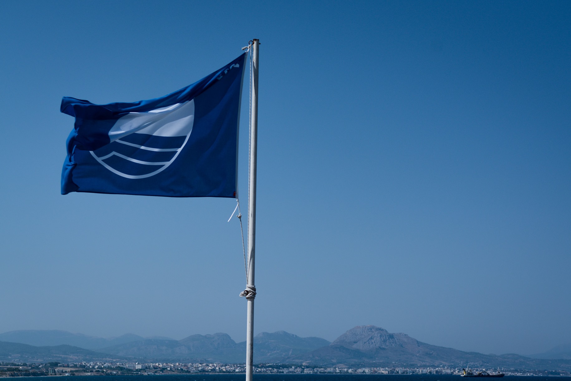 ΚΕΔΕ: Η σημασία της «Γαλάζιας Σημαίας»