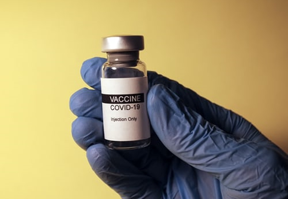 Αρνητές εμβολίου – Ελλάδα: Επικό τρολάρισμα από τον Μόσιαλο