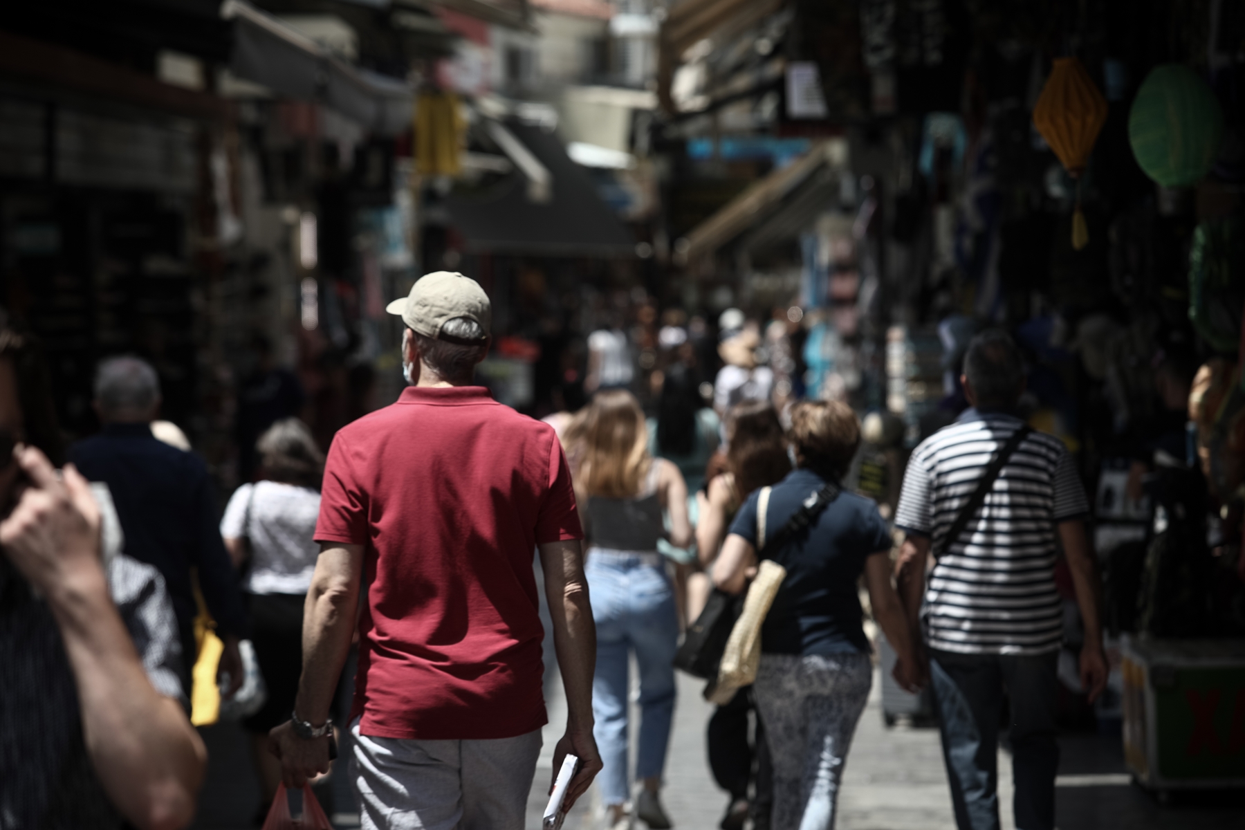 Ινδική μετάλλαξη κορονοϊού – συπτώματα: Τι είναι και πόσο προστατεύουν τα εμβόλια