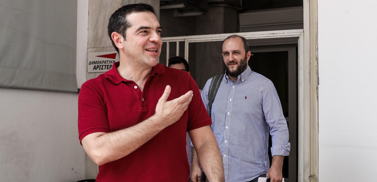 AstraZeneca δεύτερη δόση: Επίθεση Ανδριόπουλου (ΣΥΡΙΖΑ) στην κυβέρνηση