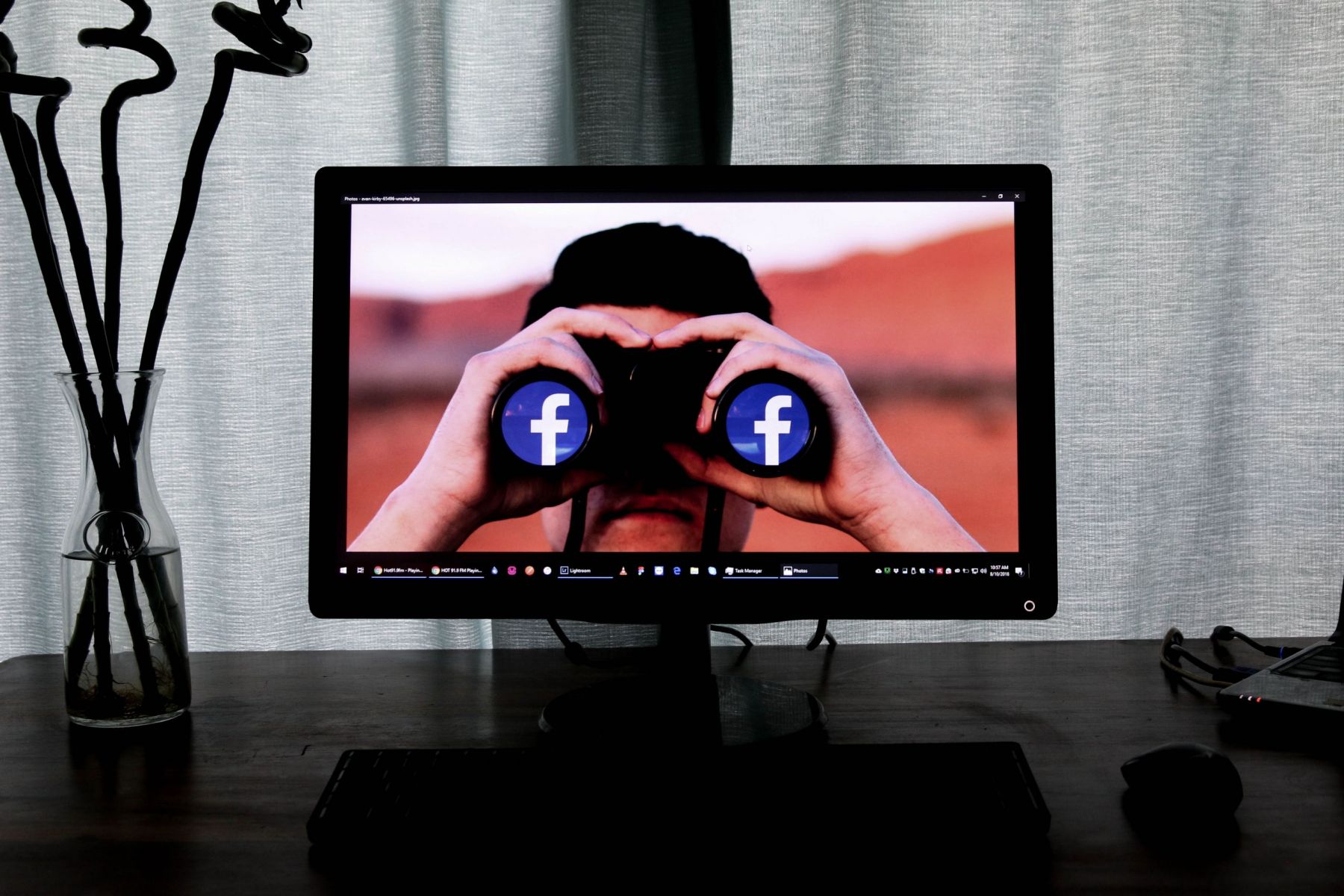 Αθέμητος ανταγωνισμός – Facebook: Στο στόχαστρο της Κομισιόν