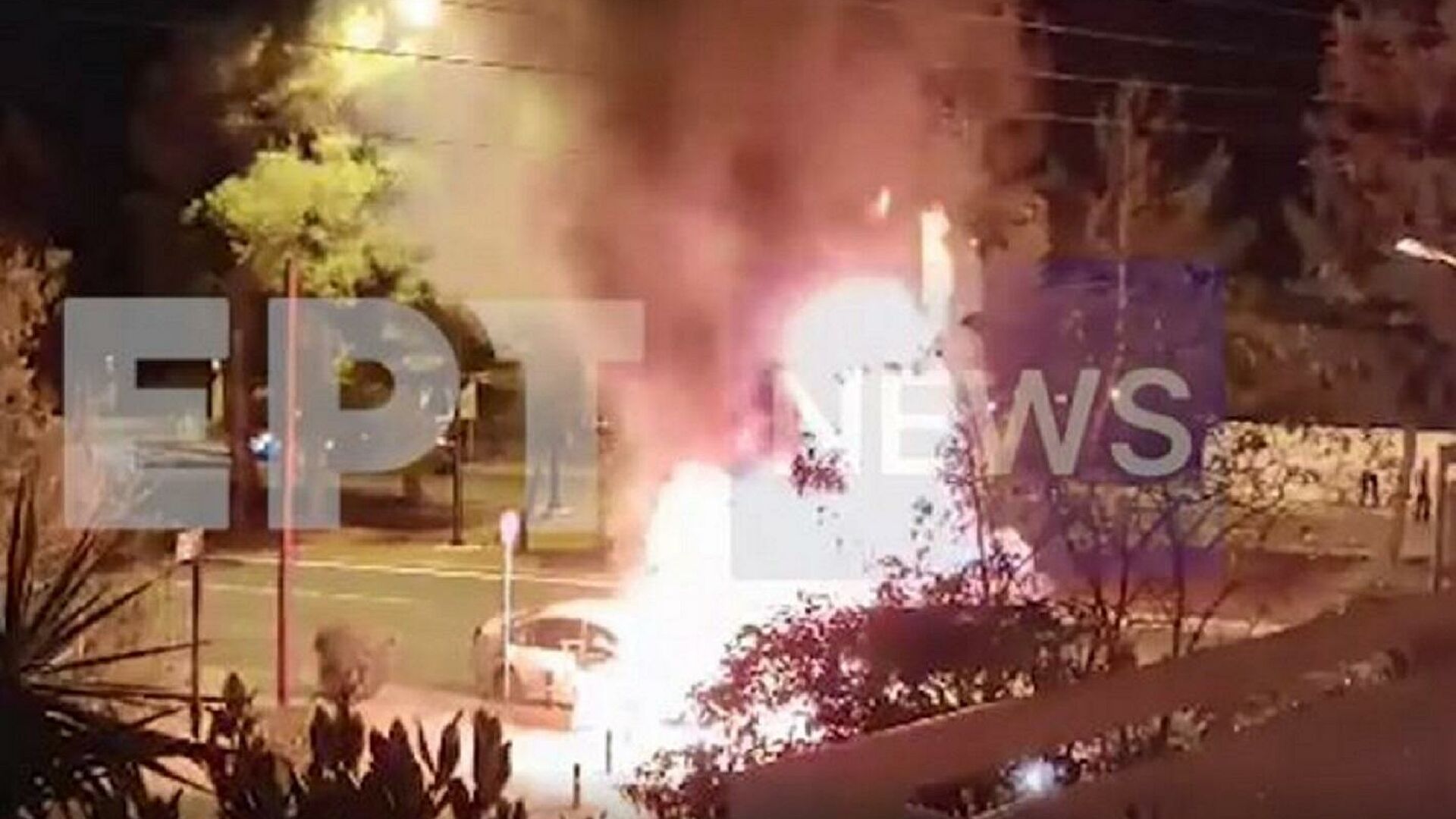 Τροχαίο στο Καβούρι: Βίντεο ντοκουμέντο από τις εκρήξεις