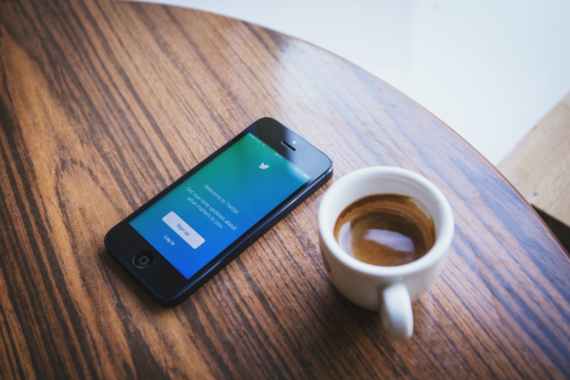 Twitter Blue τι είναι: Μια νέα συνδρομητική υπηρεσία