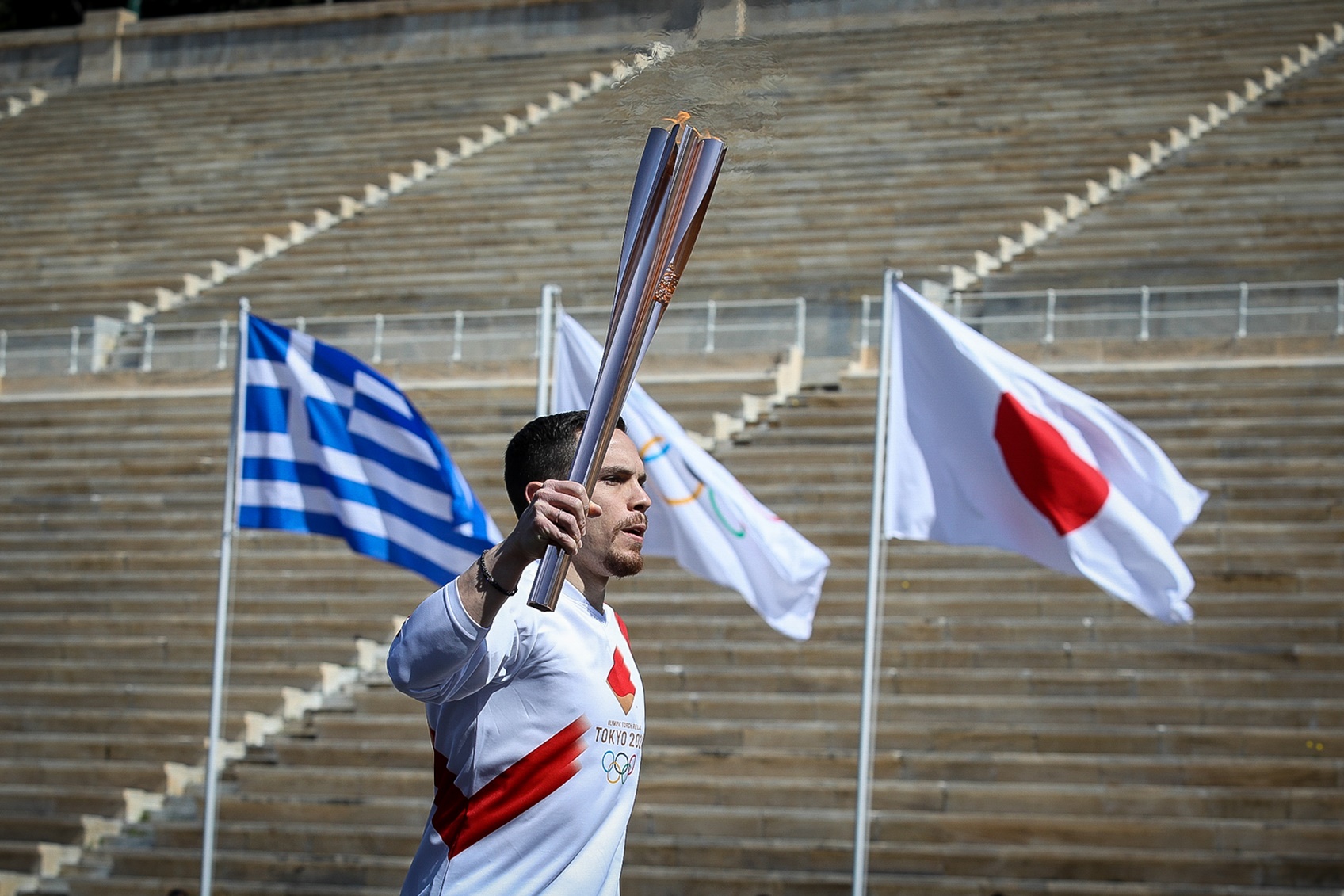 Πετρούνιας ΕΡΤ: Αβλεψία ή unfair;