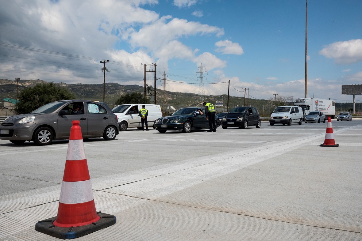 Κόρινθος: Σοβαρό τροχαίο στα διόδια