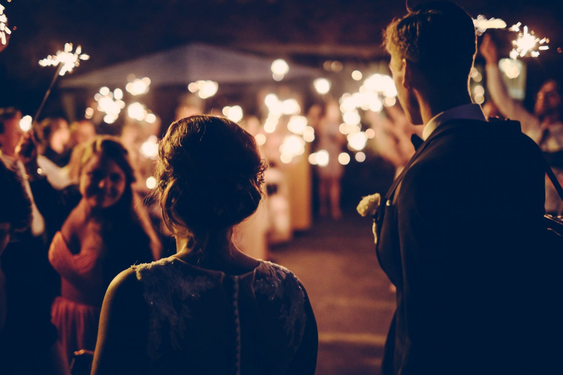 Γάμος Βόλος: «Εστία» κορονοϊού το γλέντι – Πληροφορίες για 25 κρούσματα