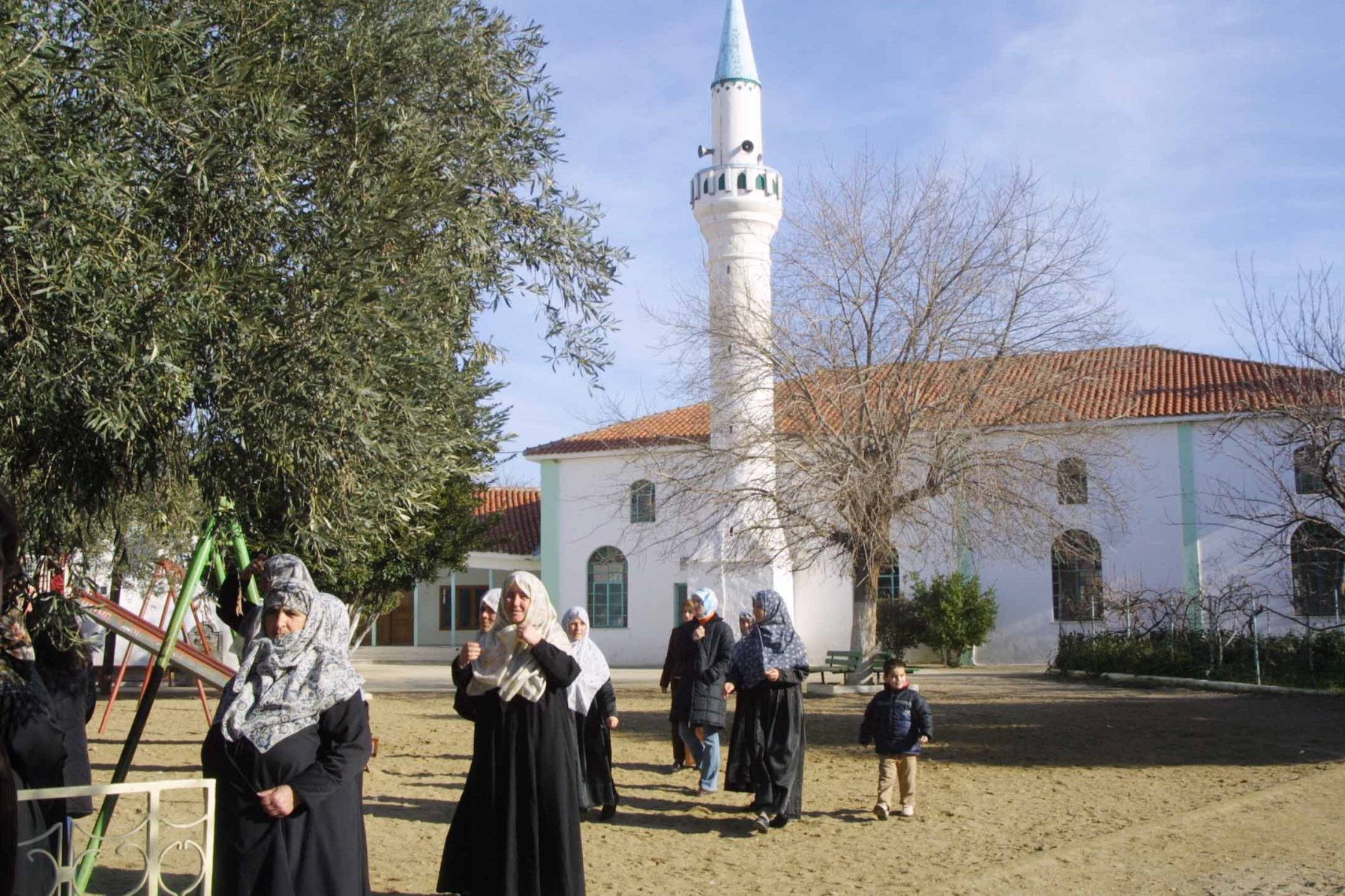 Γενί Σαφάκ: Προκλητικό δημοσίευμα για τη μειονότητα