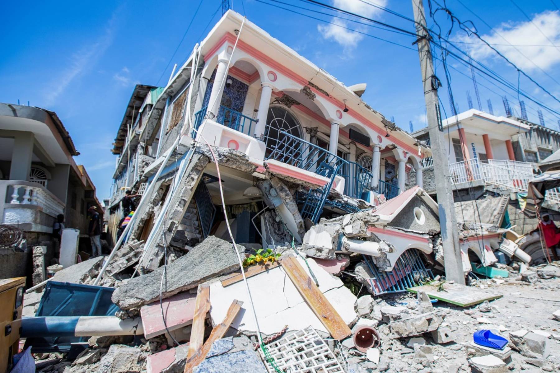 Αϊτή σεισμός- νεκροί: 2.189 έχασαν τη ζωή τους- Συνεχείς μετασεισμοί