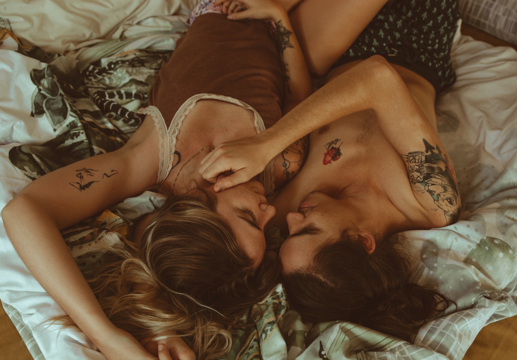 Ζώδια και σεξ: Αυτά κάνουν χαμό στο κρεβάτι
