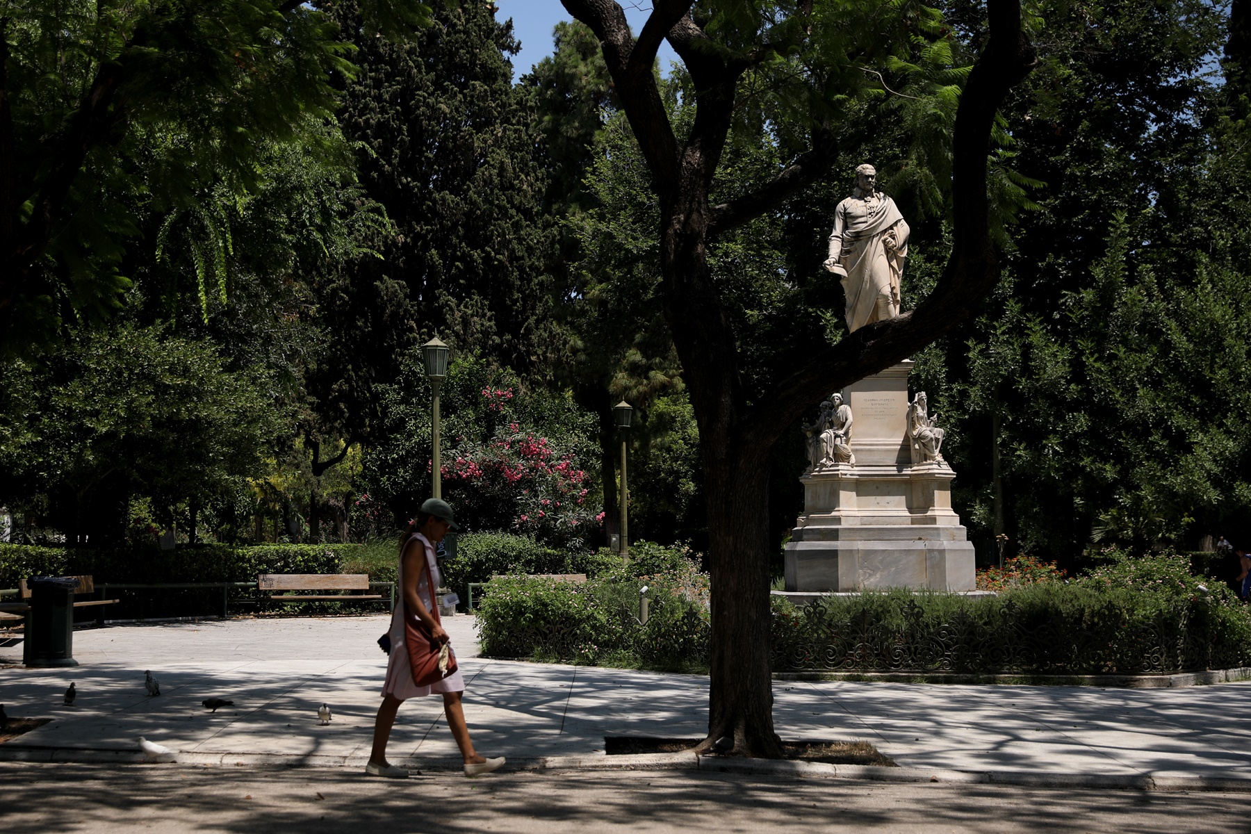 Κρούσματα σήμερα Ελλάδα: Κοντά στις 10.000 οι μολύνσεις στην Αττική