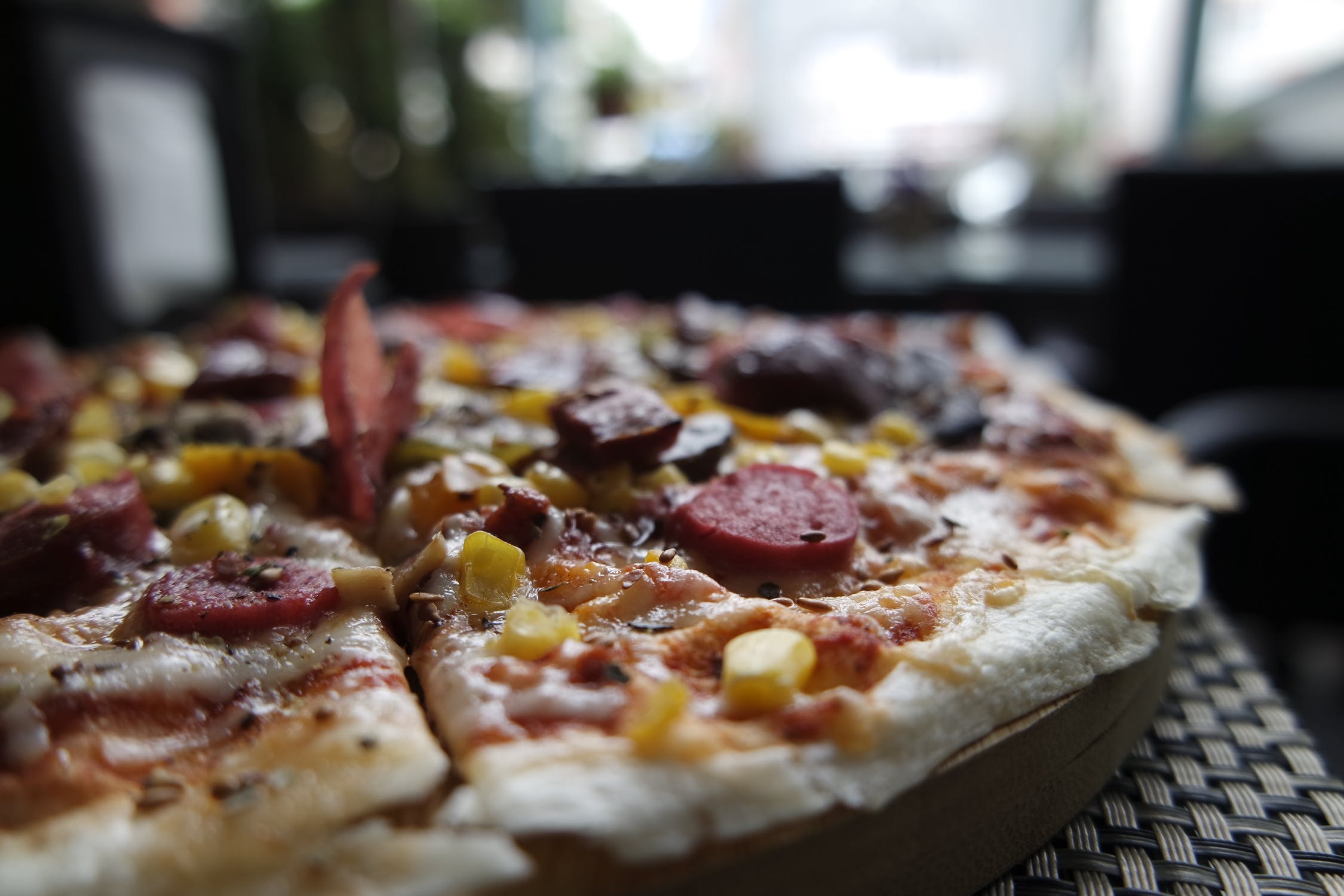 Η πιο γρήγορη πίτσα – συνταγή: Να τι θα φάμε σήμερα
