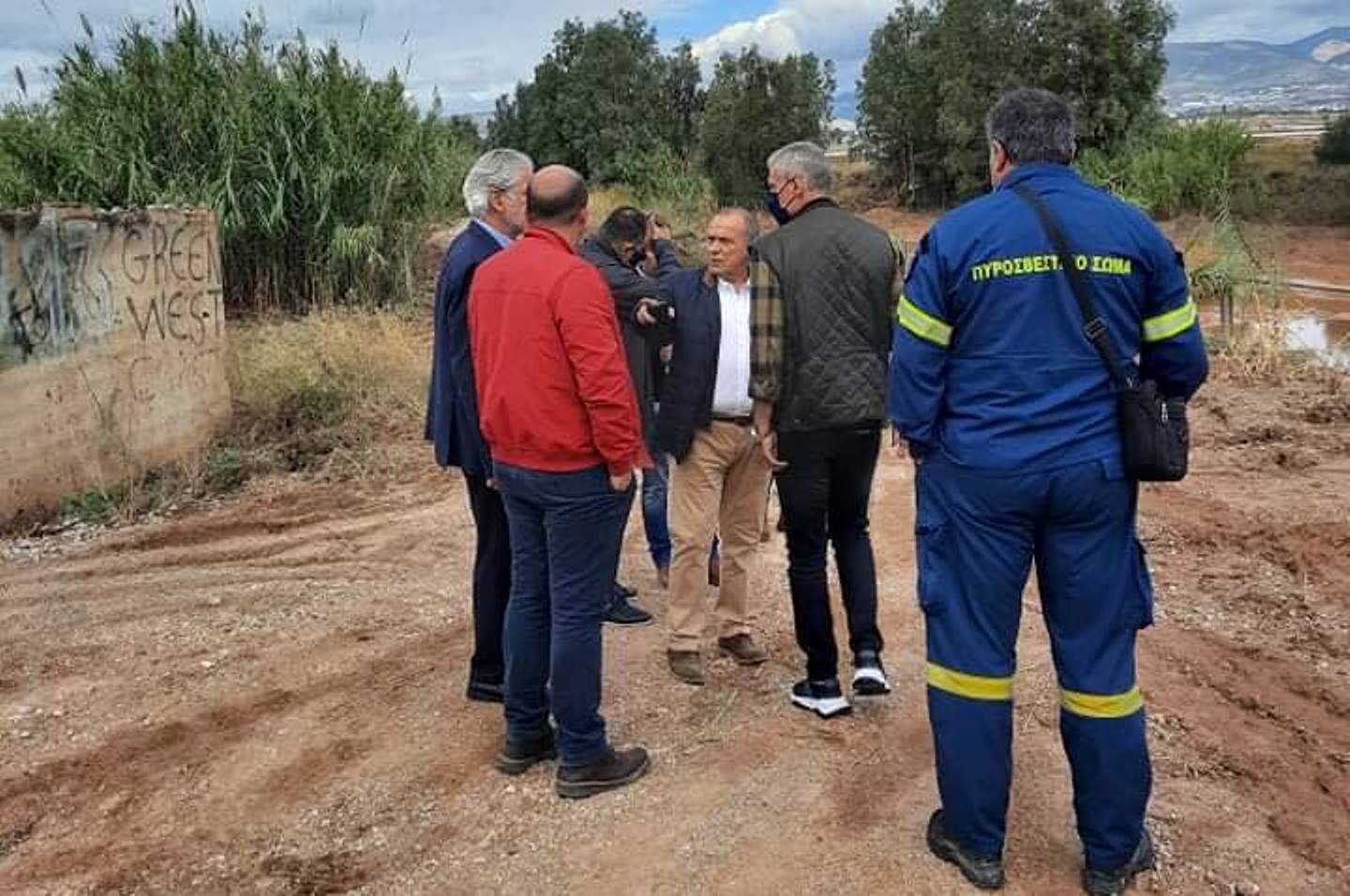 Δήμος Ελευσίνας: Αυτοψία του Υπουργού Κλιματικής Κρίσης και Πολιτικής Προστασίας