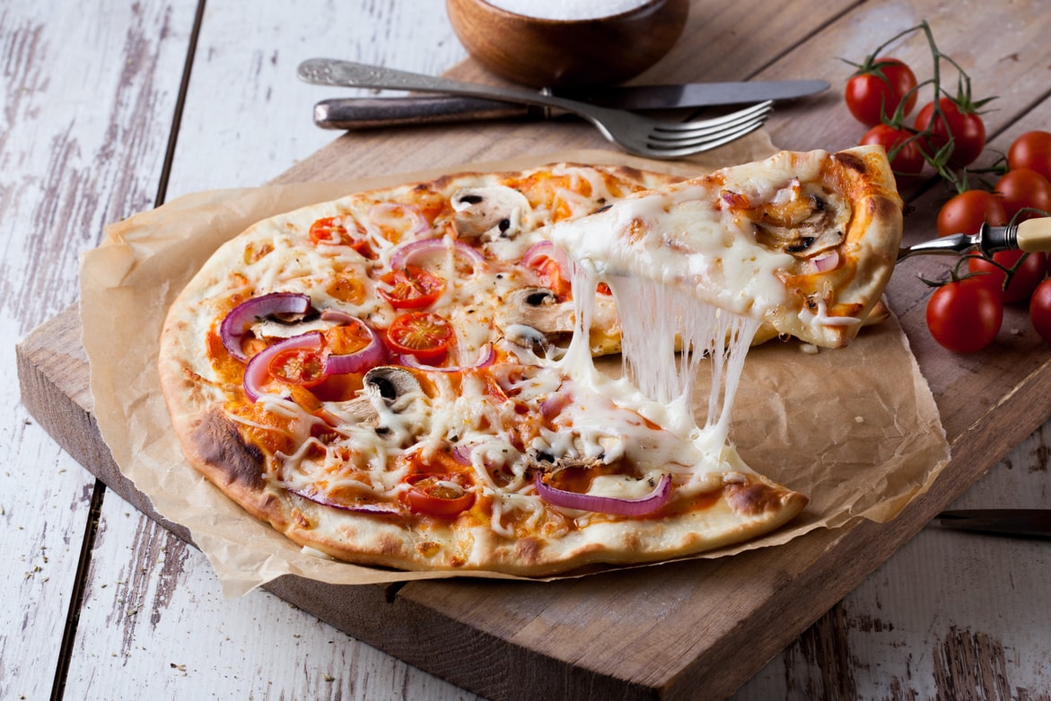 Πώς να ζεστάνω την πίτσα: Το TikTok αποκάλυψε το τέλειο κόλπο