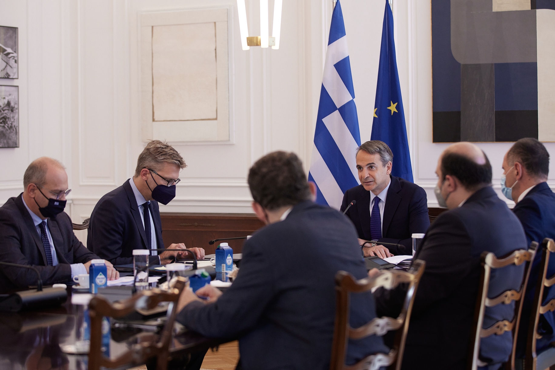 Κρούσματα μέτρα Νοέμβριος: Η πανδημία δεν έχει τελειώσει