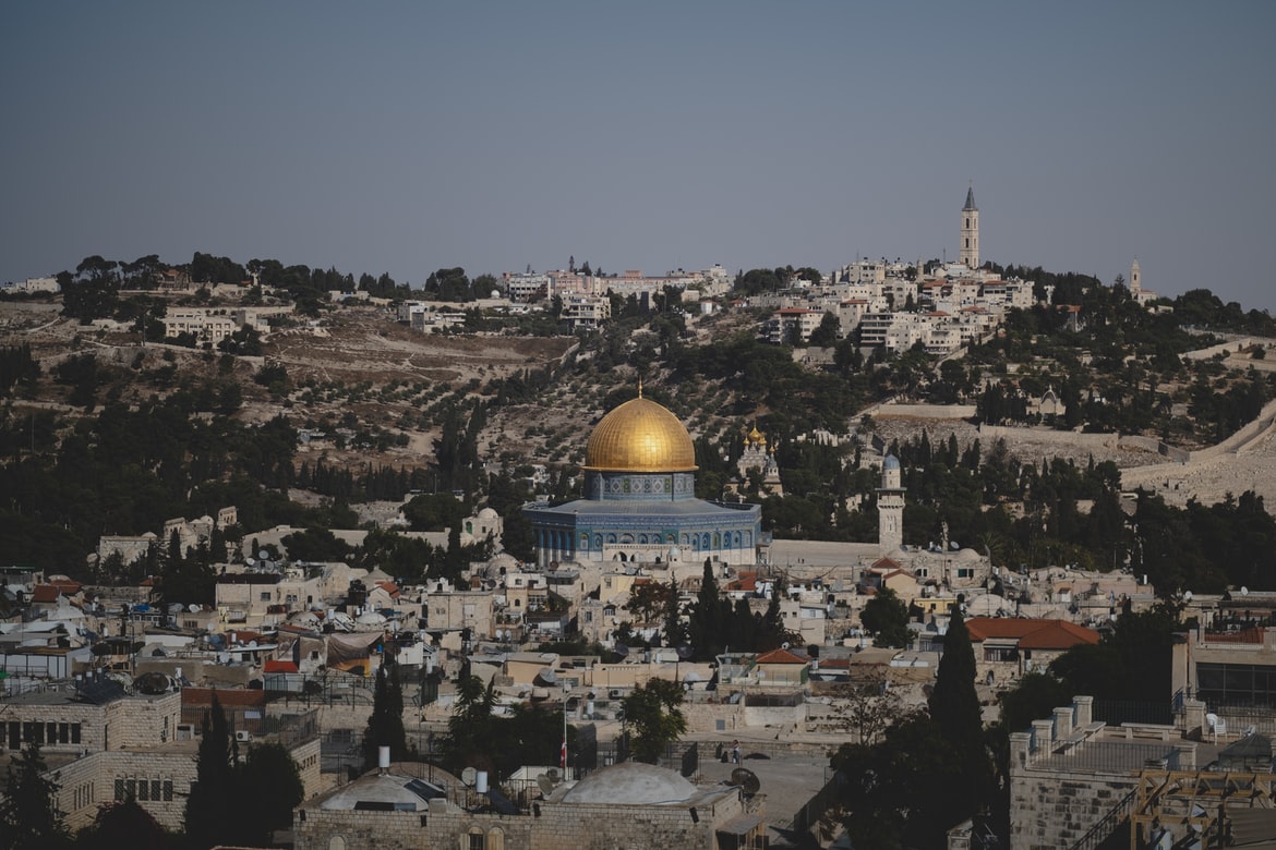 Ιερουσαλήμ επίθεση: Ενας νεκρός και τρεις τραυματίες