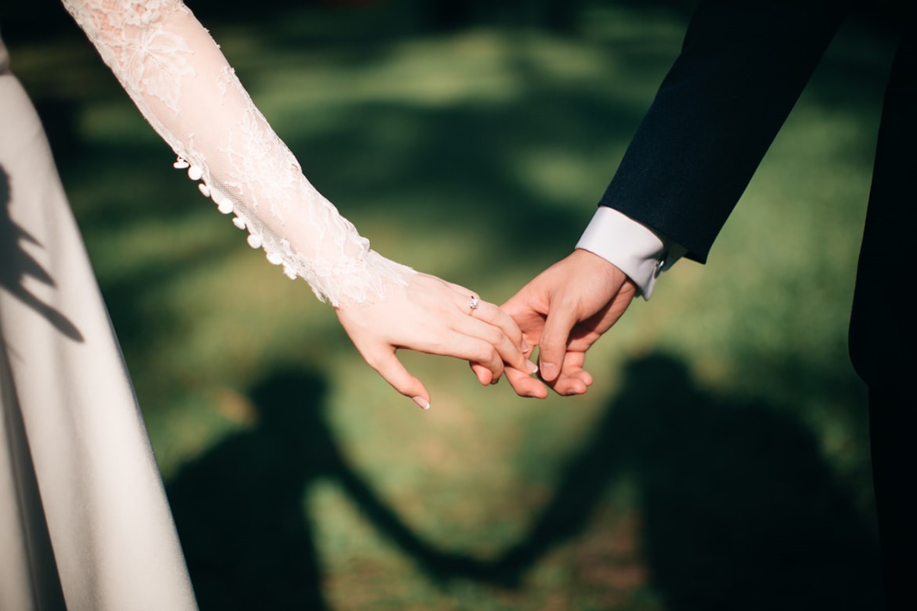 Ζώδια γάμος 2022: Οι τυχεροί του αστρολογικού χάρτη που θα παντρευτούν το νέο έτος