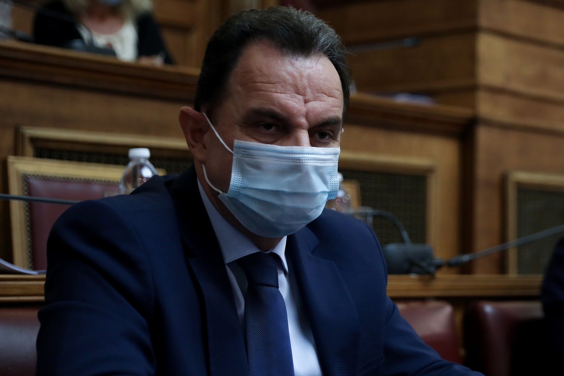 Rapid test σε εμβολιασμένους εργαζόμενους: Ένα νέο μέτρο στο τραπέζι