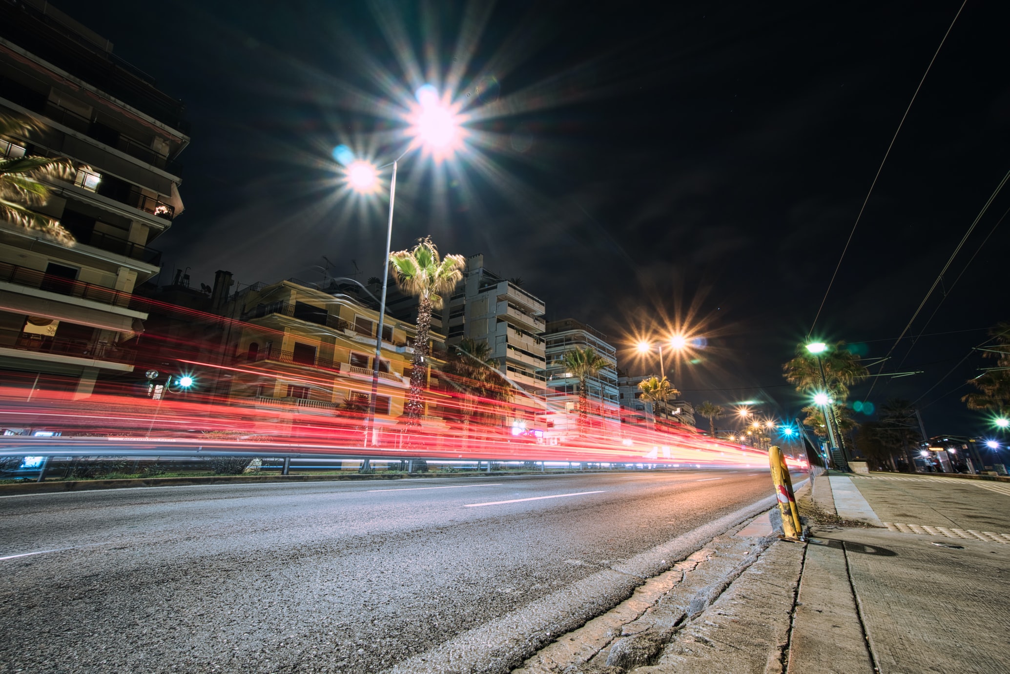 Δήμος Αθηναίων: «Η πόλη αποκτά τον φωτισμό που αρμόζει σε μία σύγχρονη ευρωπαϊκή πρωτεύουσα»