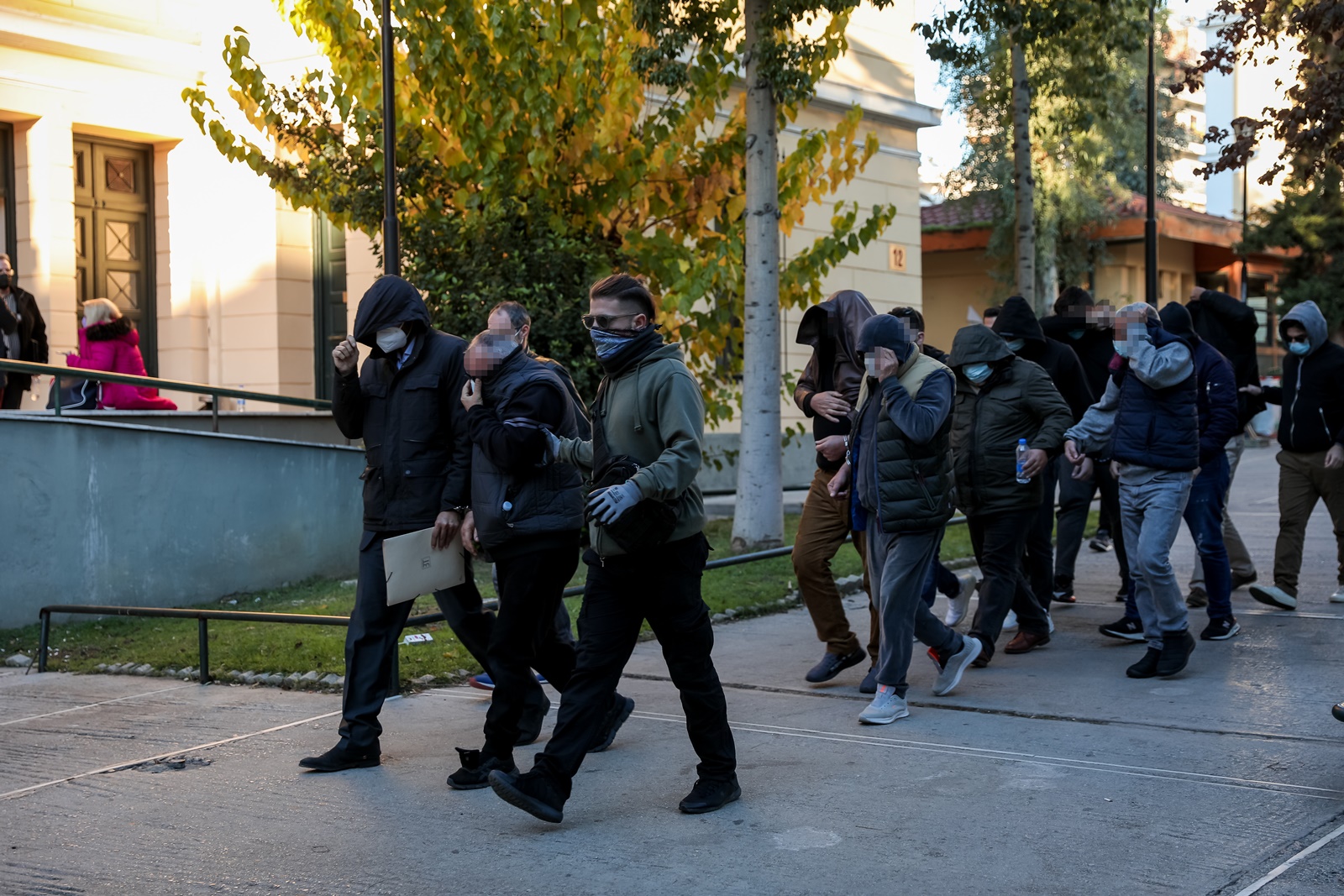 Κύκλωμα αστυνομικών – παράνομων ελληνοποιήσεων: Νέες αποκαλύψεις