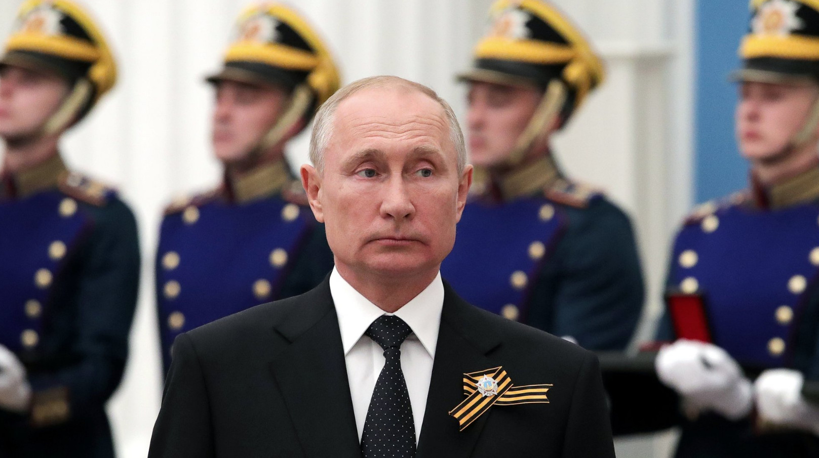 Πούτιν – ταξιτζής: Η αποκάλυψη του προέδρου για τις οικονομικές δυσκολίες στο παρελθόν