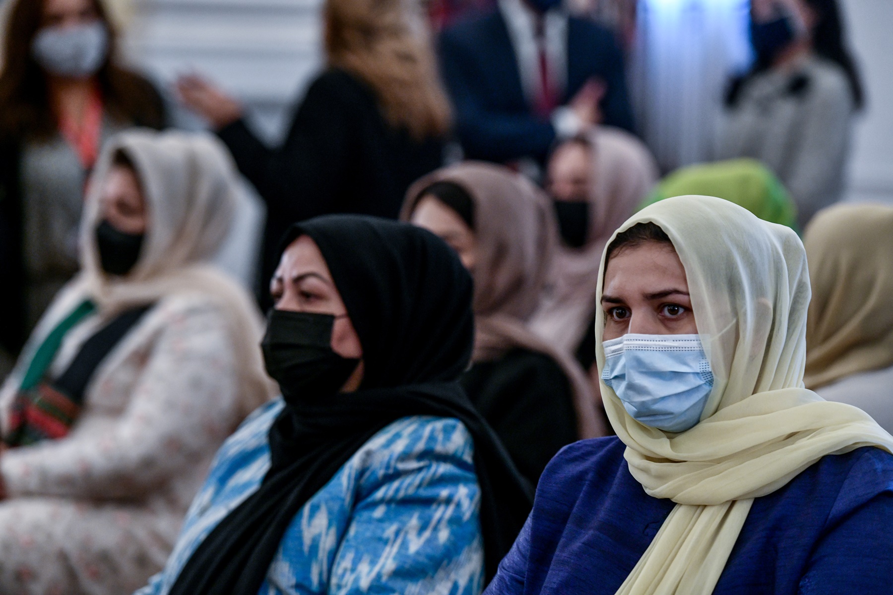 Ταλιμπάν Αφγανιστάν: Σε ισχύ νέοι περιορισμοί των γυναικών
