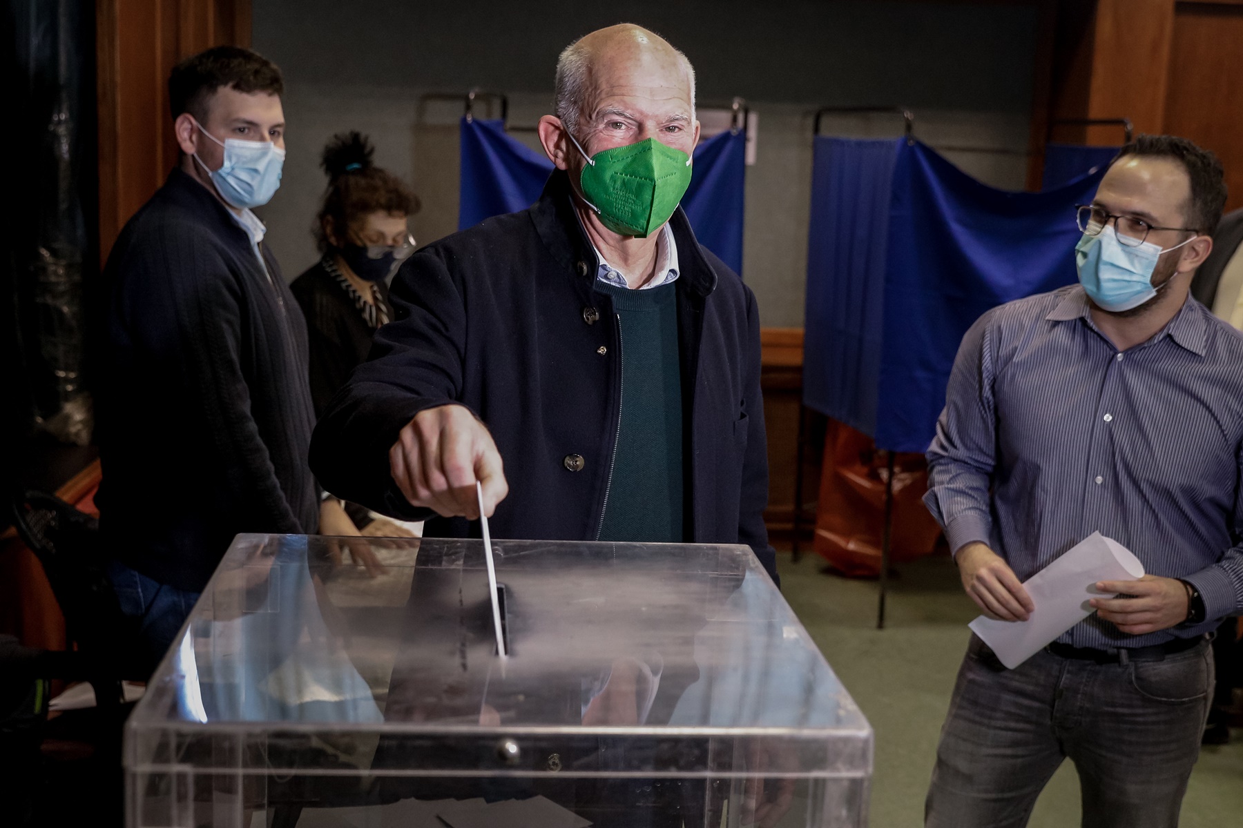 Παπανδρέου – εκλογές ΚΙΝΑΛ: Καταγγέλλει νοθεία