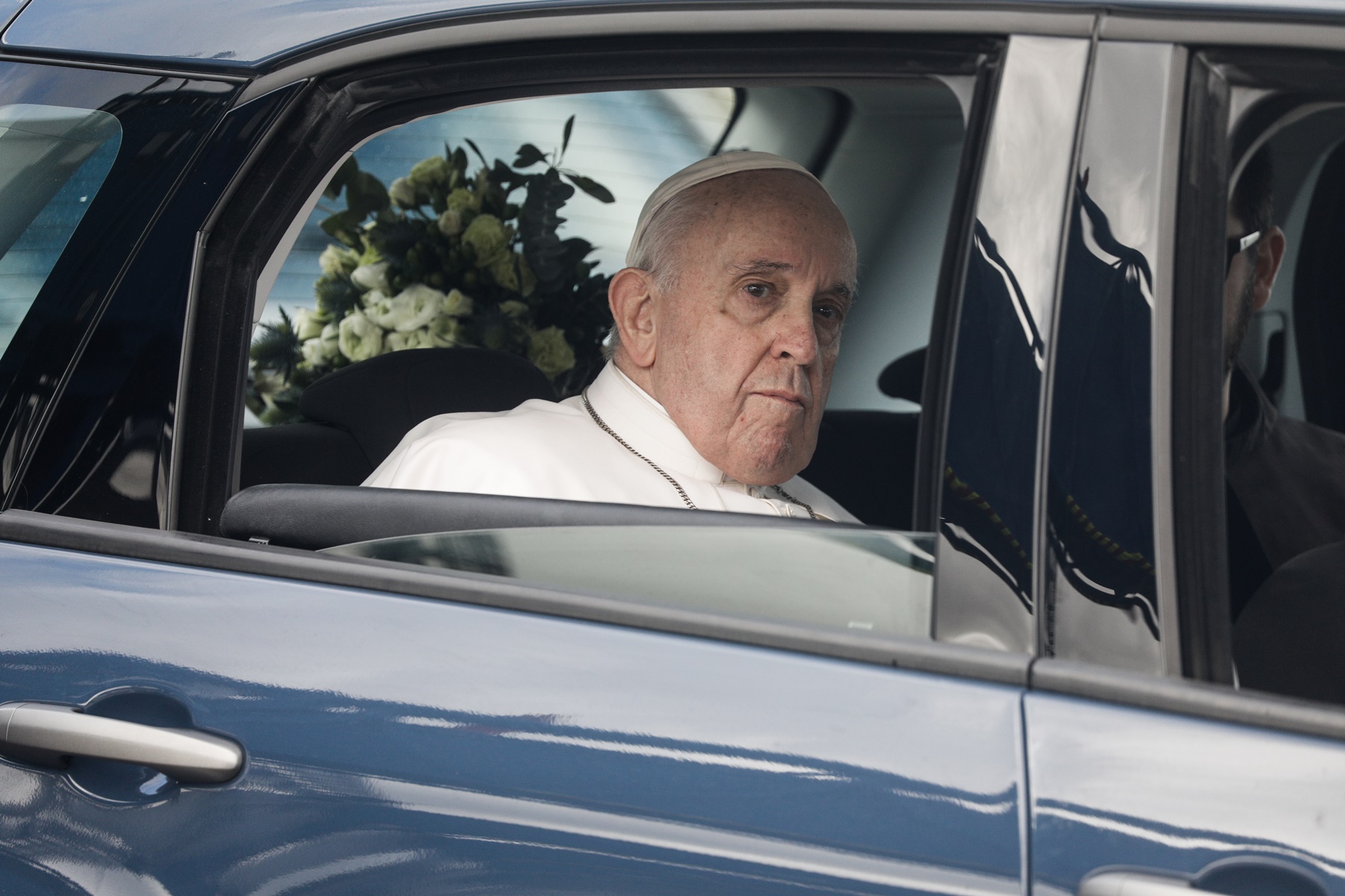 Πάπας Φραγκίσκος Αθήνα: Έφτασε ο Προκαθήμενος της Ρωμαιοκαθολικής Εκκλησίας, κυκλοφοριακές ρυθμίσεις