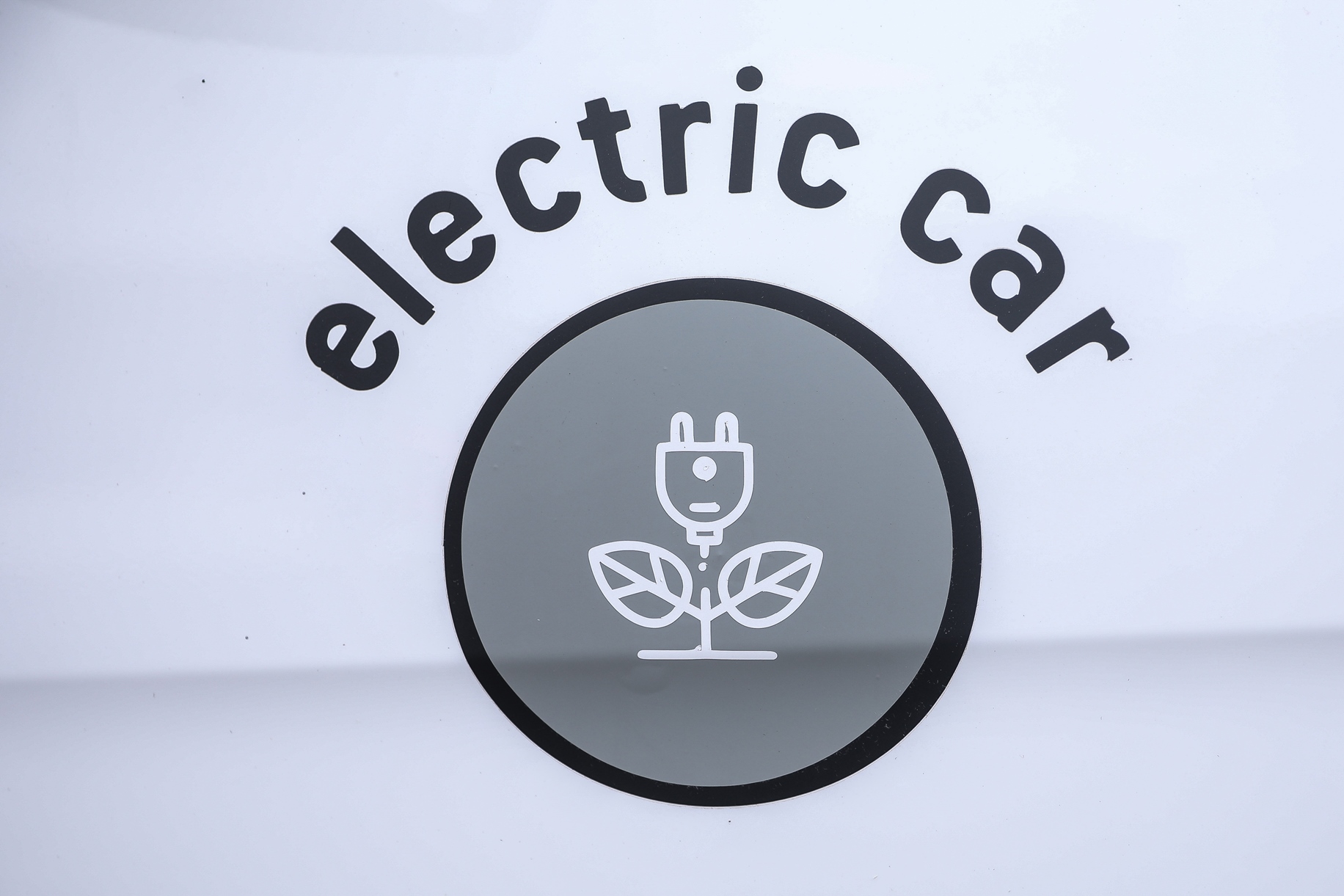 «Κινούμαι Ηλεκτρικά»: Προαναγγελία Σκρέκα για νέο κύκλο