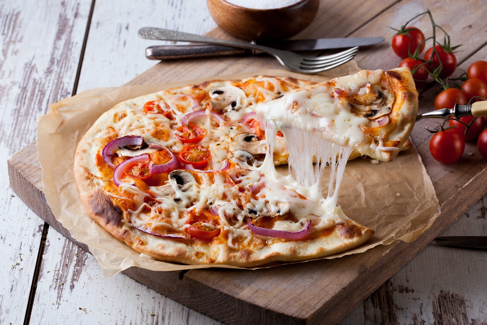 Η πιο υγιεινή πίτσα: Ό,τι καλύτερο να απολαύσεις το βράδυ στον καναπέ