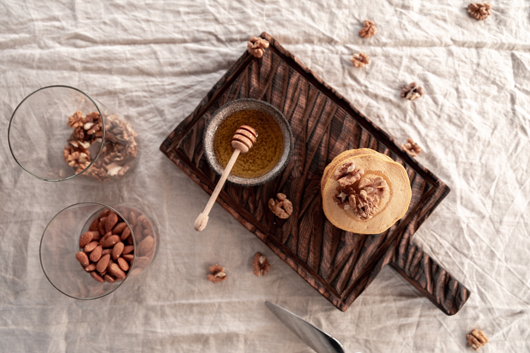 Καρύδια με μέλι ιδιότητες – οφέλη: Πόσες θερμίδες έχει το super food