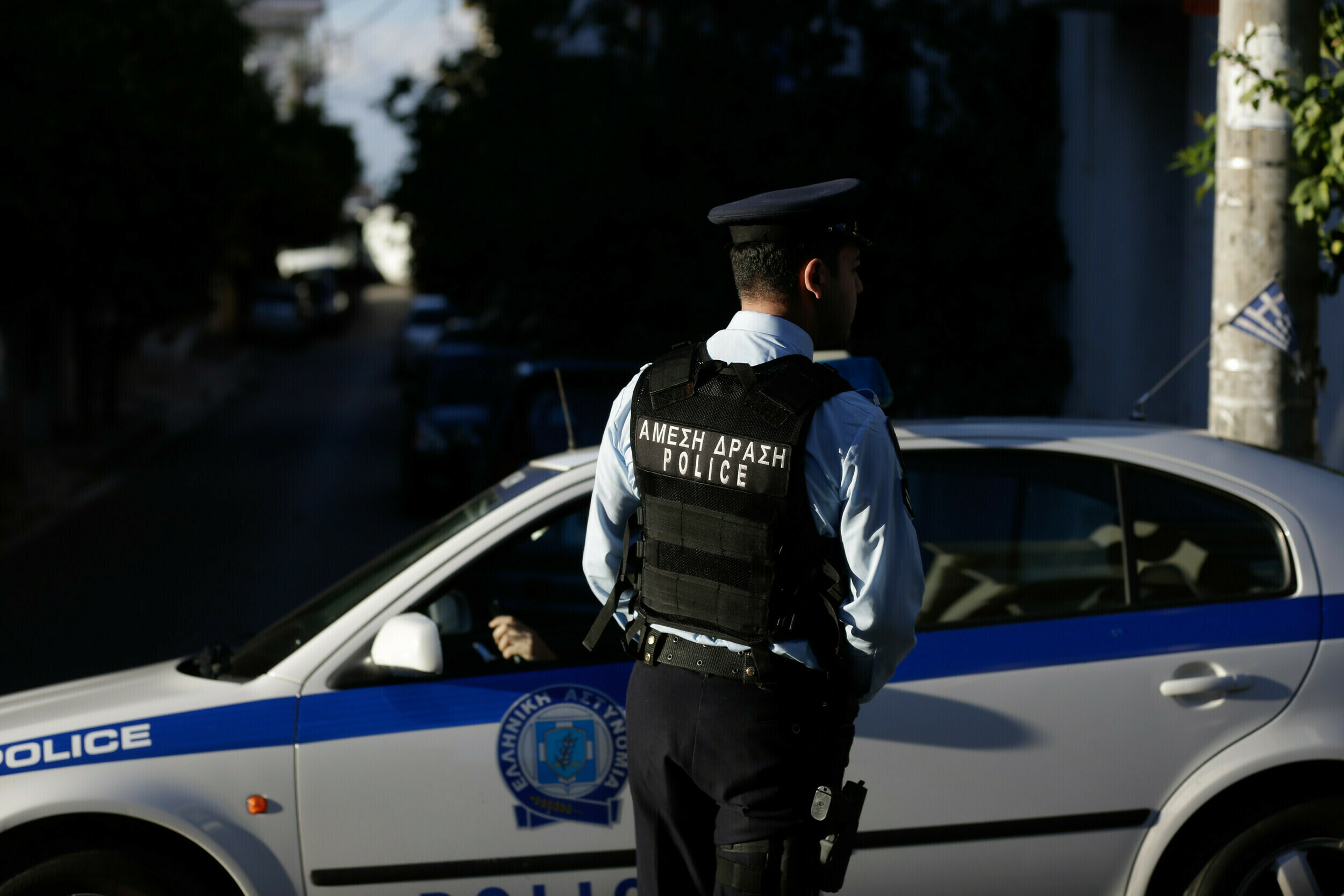 Επίθεση με τσεκούρι: 47χρονη κατήγγειλε τον εν διαστάσει σύζυγό της