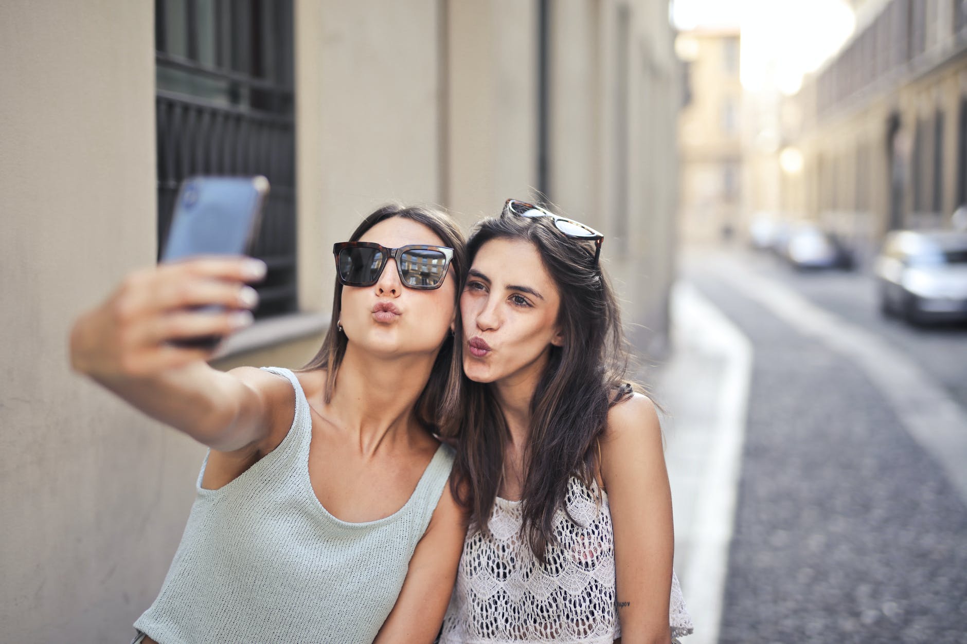 Φίλτρα για το Instagram: Με αυτά θα απογειώσεις τα stories σου