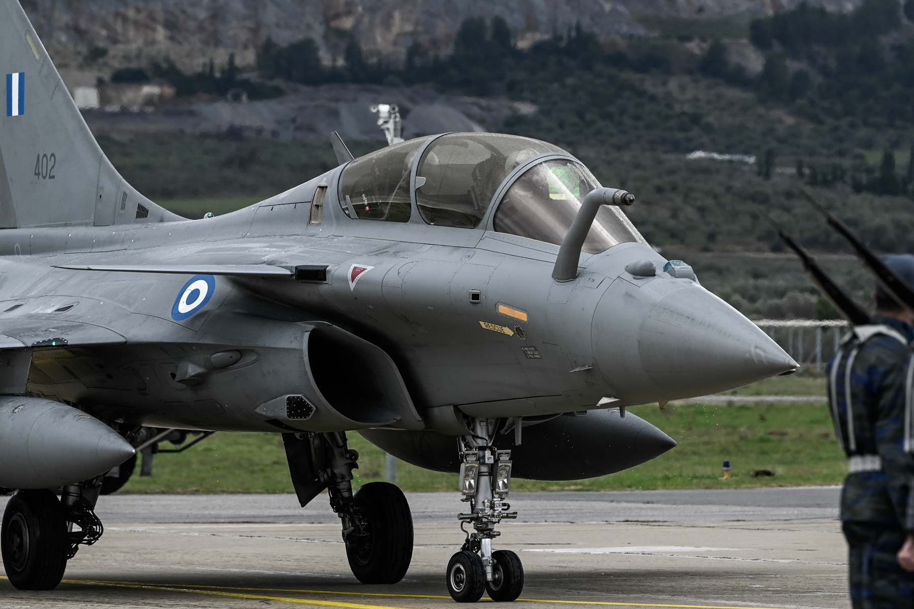 Rafale Ακρόπολη – Ρίο Αντίρριο: Εντυπωσιακές εικόνες και βίντεο από ψηλά