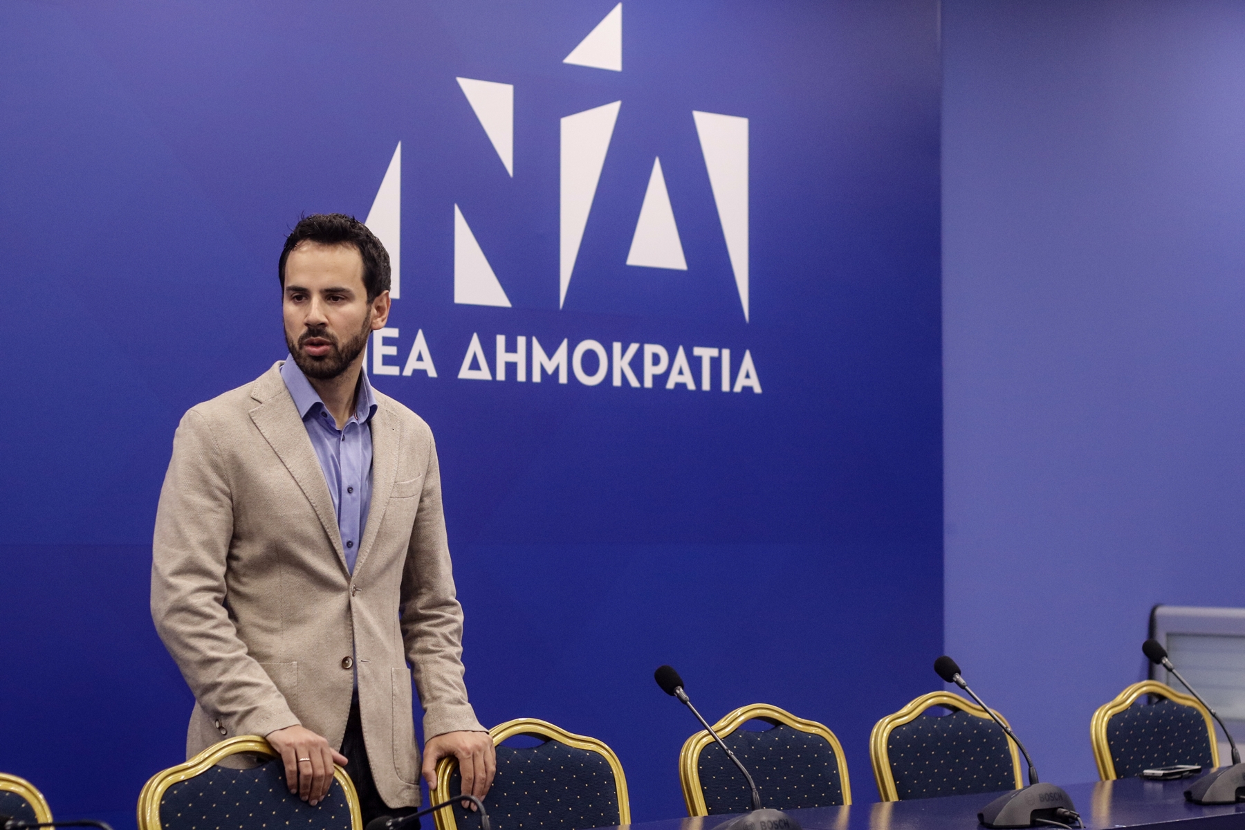 Διωκόμενη αστυνομικός: «Σιγή ιχθύος από τον ΣΥΡΙΖΑ»