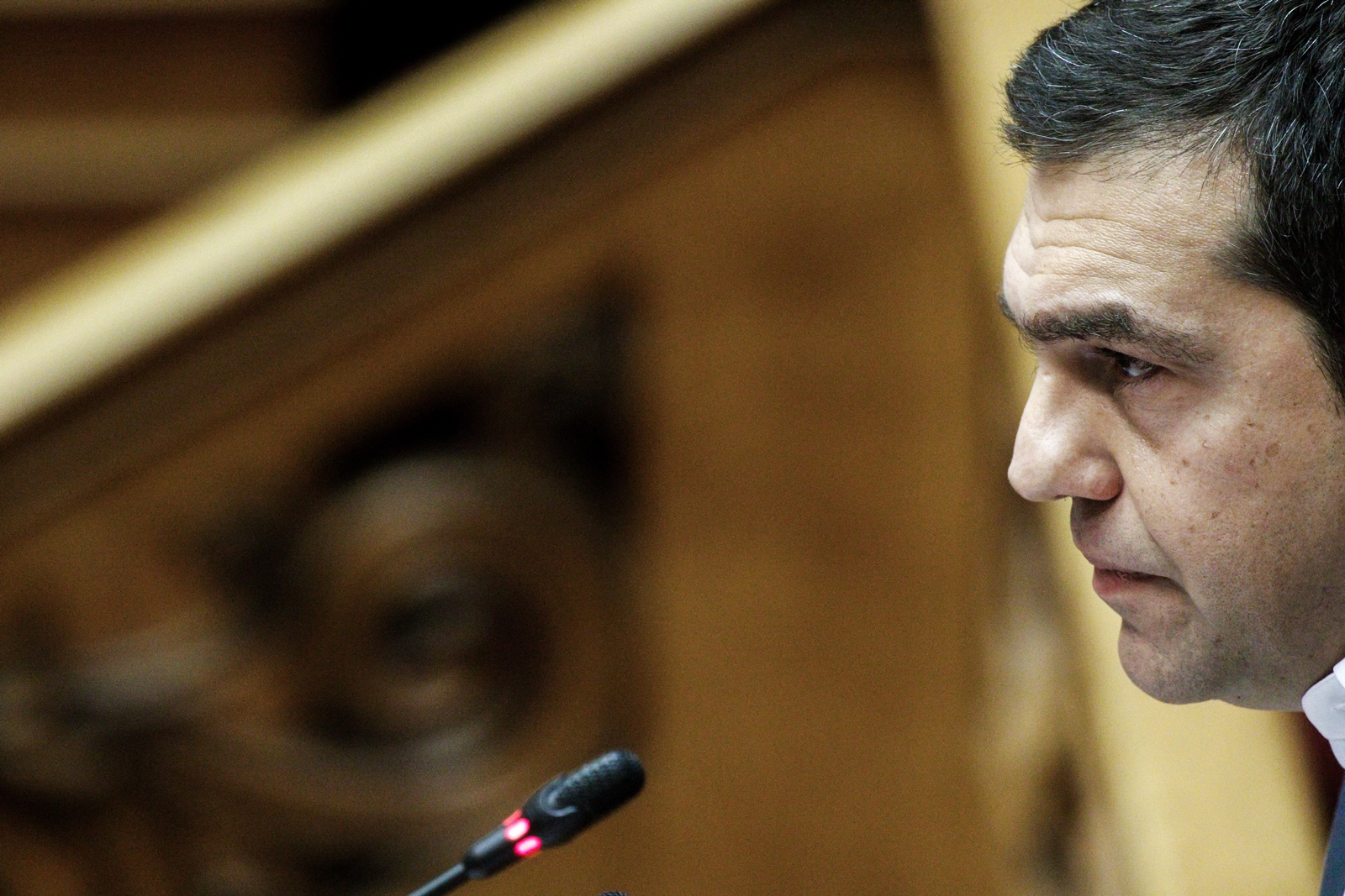 Πρόταση μομφής στην κυβέρνηση: Ο Τσίπρας ζήτησε εκτάκτως τον λόγο στη Βουλή