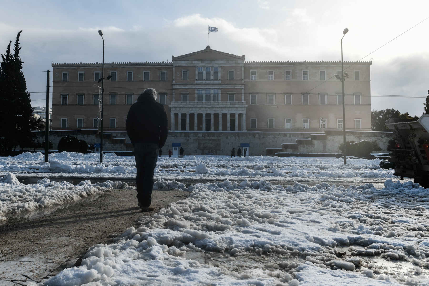 Άρση μέτρων Ελλάδα: Αναβάλλεται η συνεδρίαση της επιτροπής, τι εξετάζεται