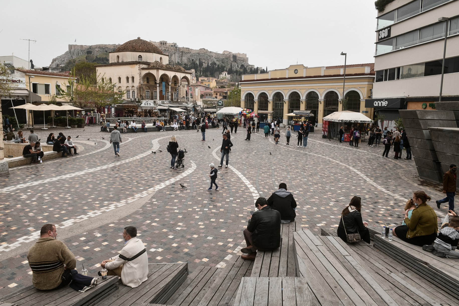 Καιρός σήμερα: Συννεφιά σε Αττική και Θεσσαλονίκη