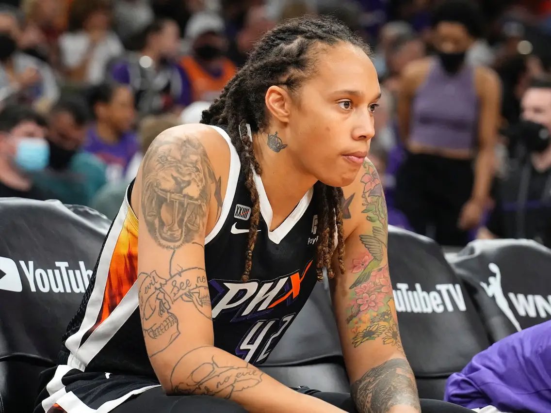 Brittney Griner – Ρωσία: Η Αμερικανίδα σταρ του μπάσκετ που κρατείται σε ρωσική φυλακή