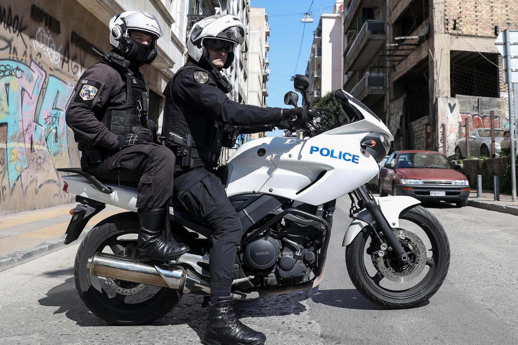 Συλλήψεις στην Αθήνα: Μεγάλη επιχείρηση της αστυνομίας στο κέντρο