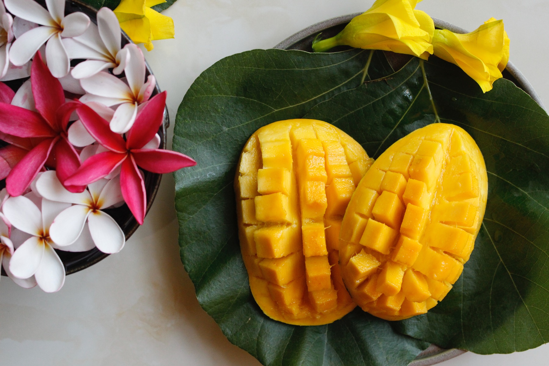 Δροσιστικά ροφήματα σπιτικά: Mocktail με λεμονάδα με μάνγκο