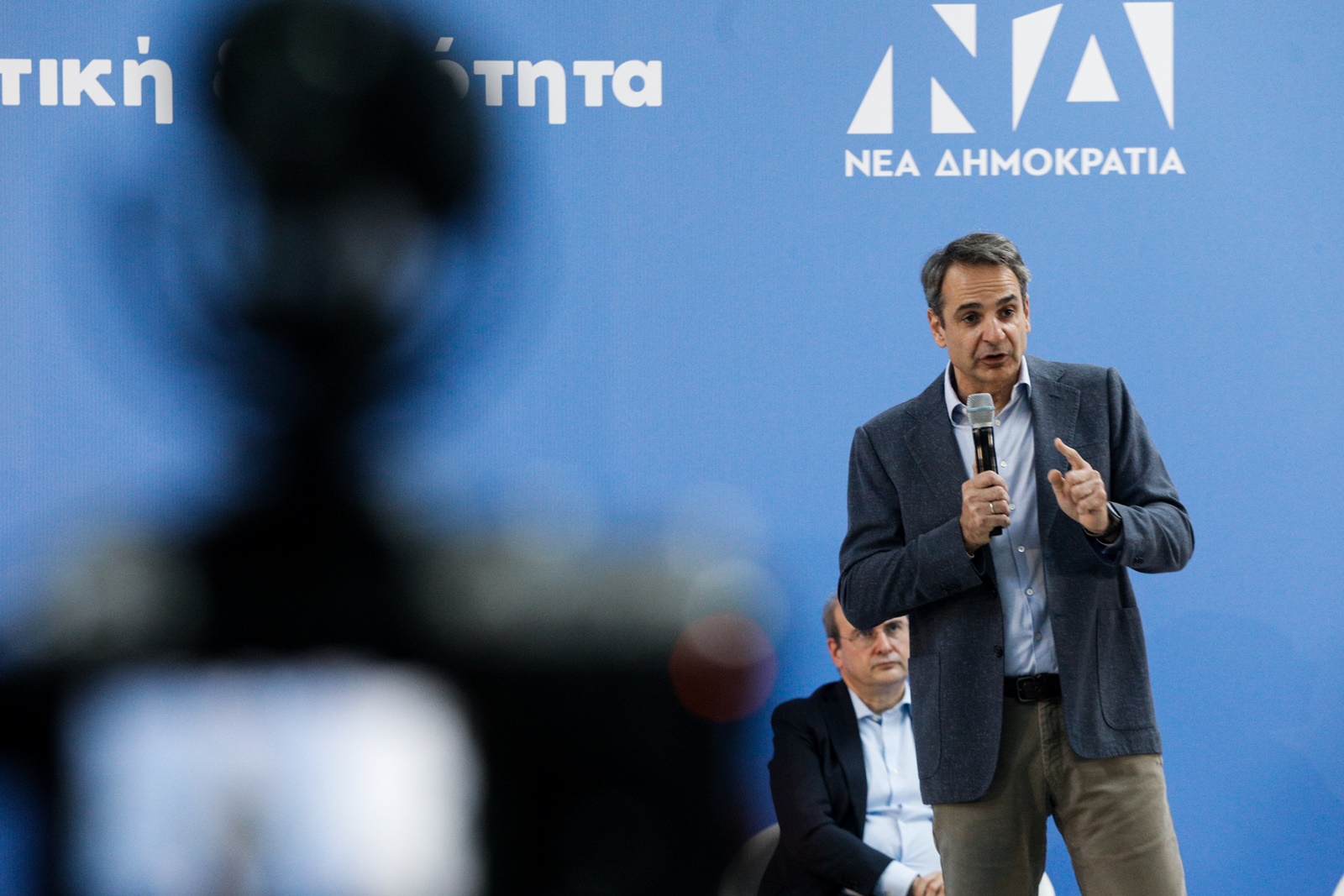 Μητσοτάκης Νίκαια: Μακάρι στον ΣΥΡΙΖΑ να κάνουν συνέδριο κάθε χρόνο