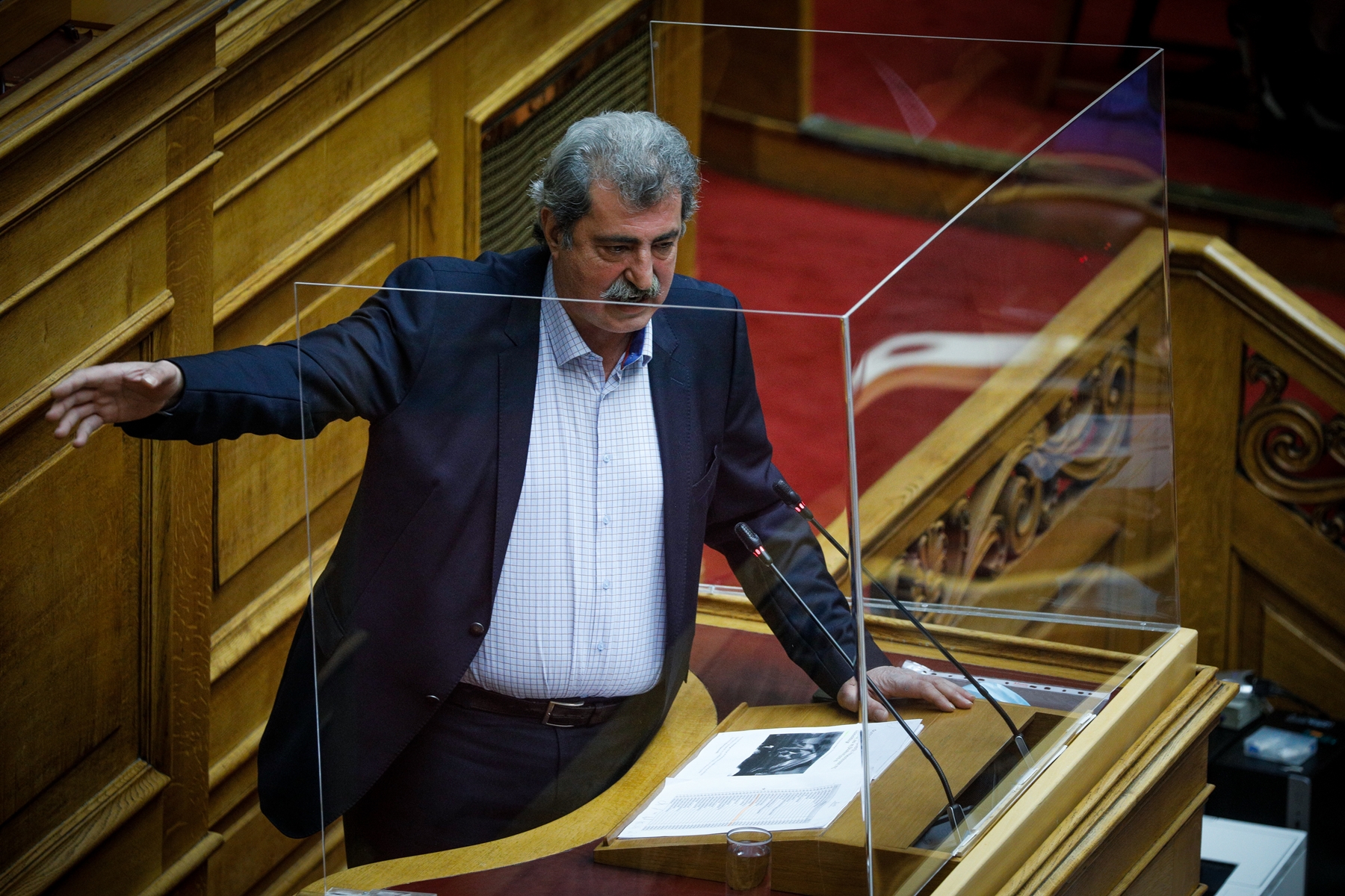 Πολάκης άρση ασυλίας: Ψήφισε η Βουλή μετά τη μήνυση Αραμπατζή