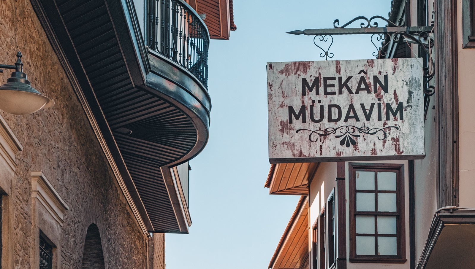 Αττάλεια – Ναός Αθηνάς: Σάλος στην Τουρκία για το… μπαρ