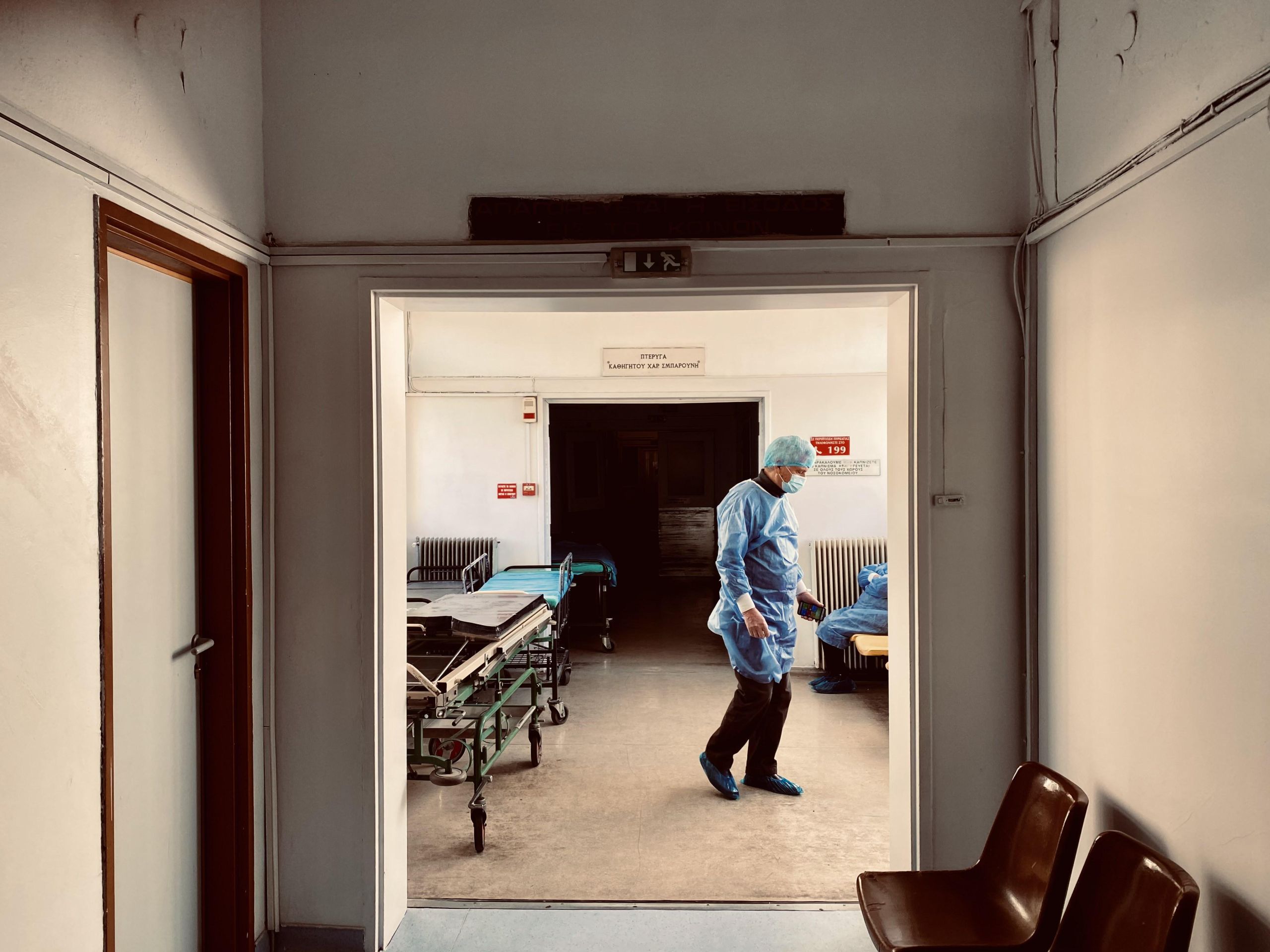 Αλυσοπρίονο – γεννητικά όργανα: Φρικιαστικό ατύχημα για 30χρονο στην Κρήτη