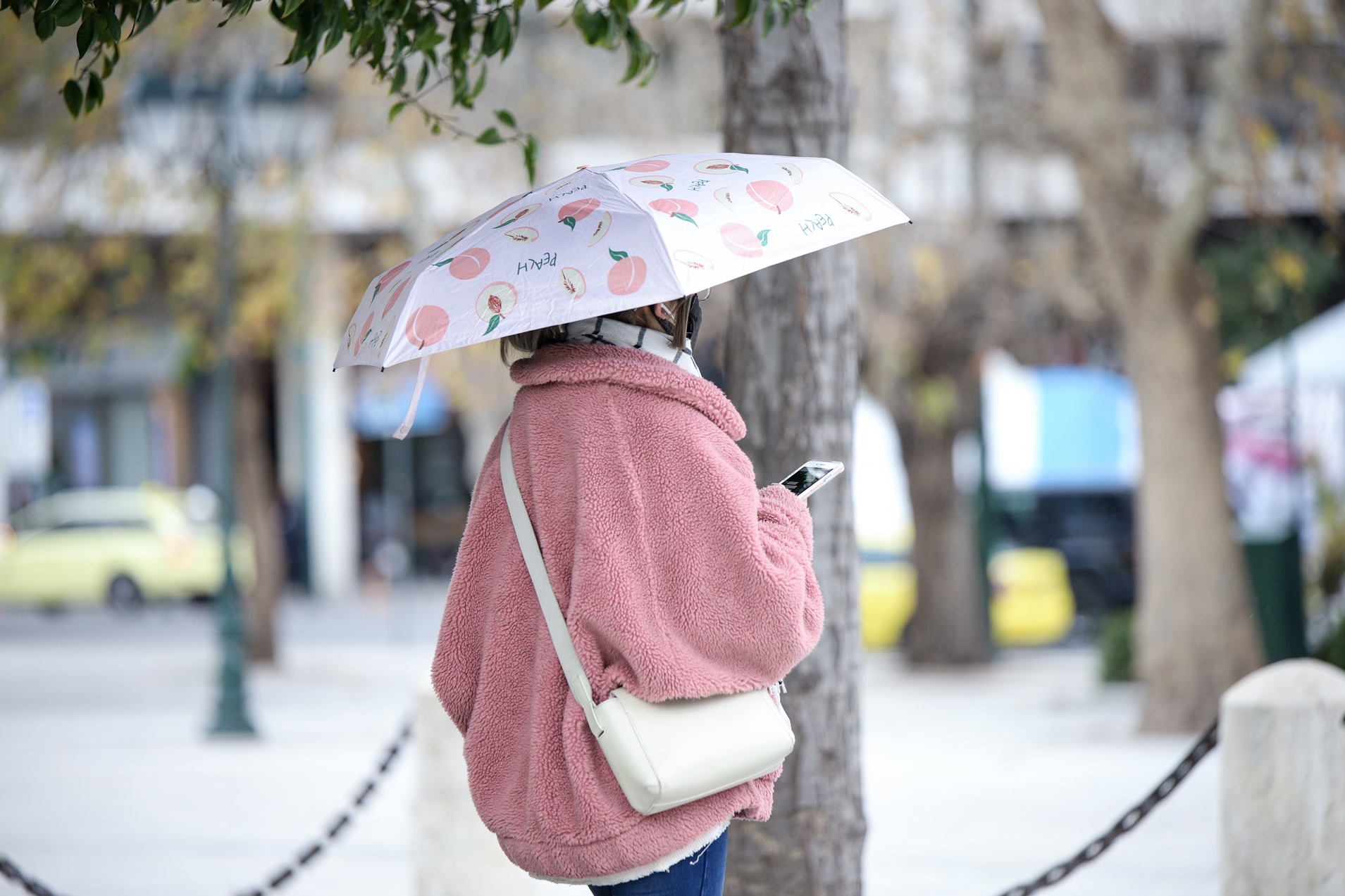 Καιρός σήμερα: Συνεχίζονται οι βροχές