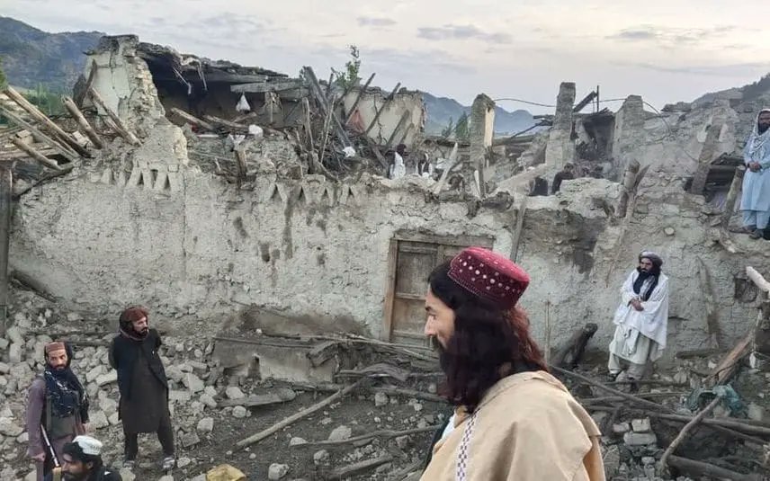 Σεισμός Αφγανιστάν: Τραγωδία με εκατοντάδες νεκρούς