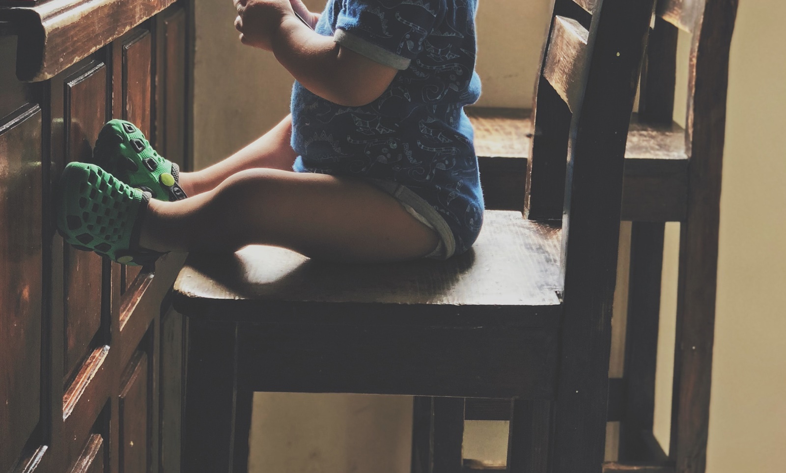 Κακοποίηση παιδιού ΑΜΕΑ: Καταγγελία σοκ για κέντρο φυσικοθεραπείας